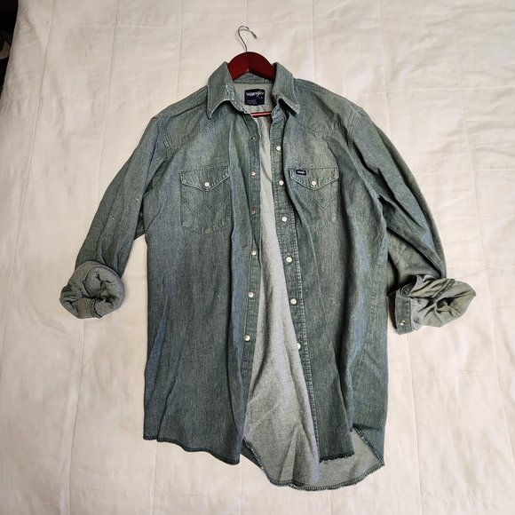 Wrangler Denim Button Down - Picture 1 of 5